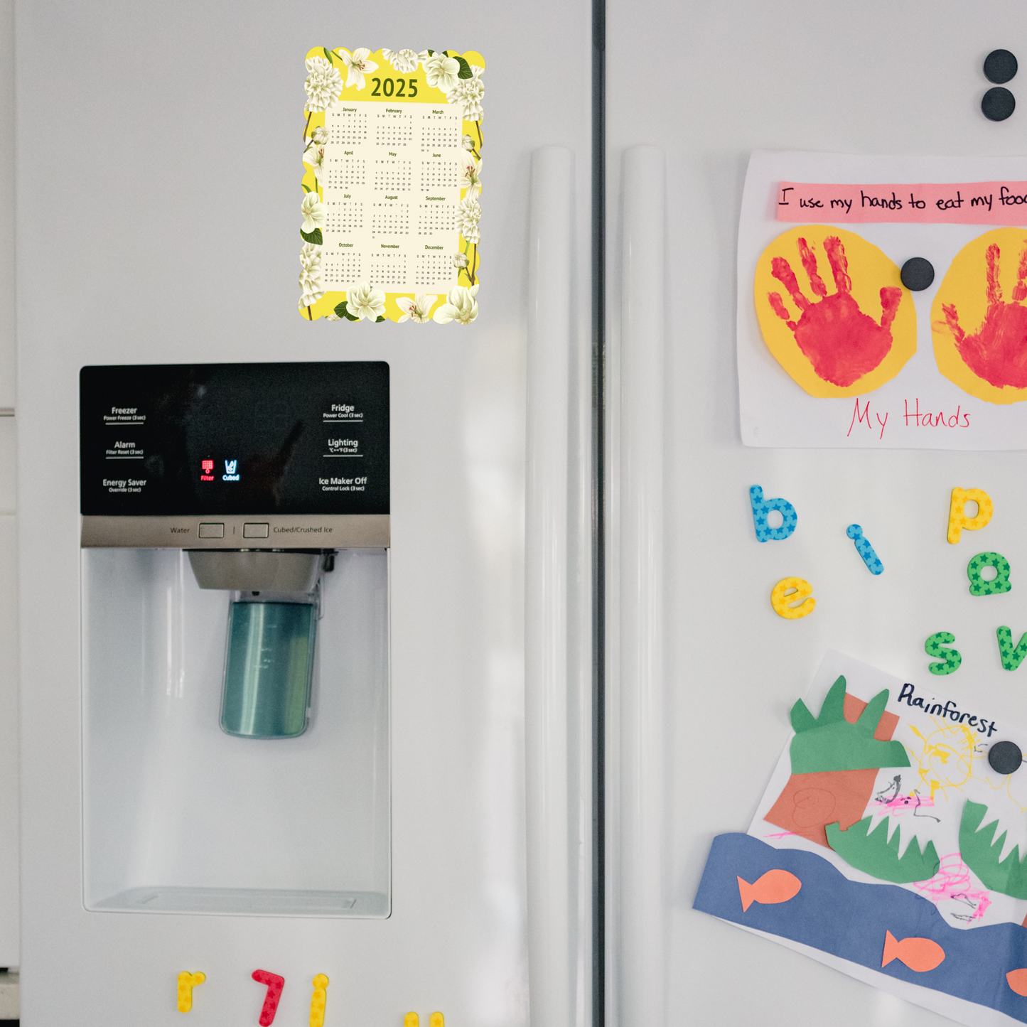 2025 Magnetic Fridge Calendar: Sunny Flowers